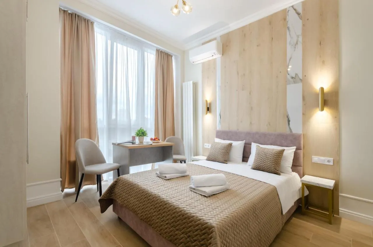 Modern New Cozy Apartment Kvartet Railway Station Kyiv