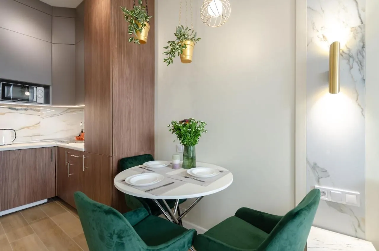 Modern New Cozy Apartment Kvartet Railway Station Kyiv